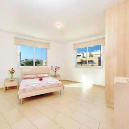Apartment Endless Summer Escape *